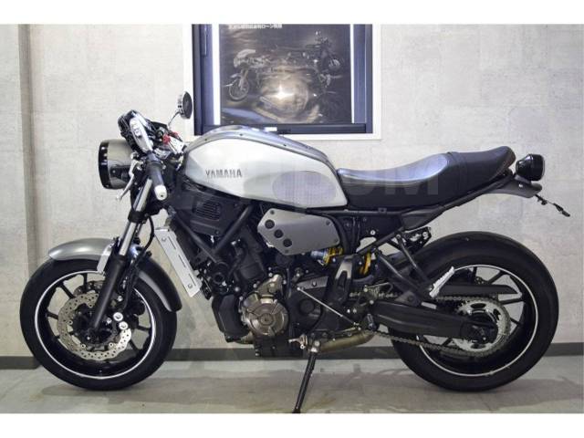 Yamaha XSR700. , ,  .     