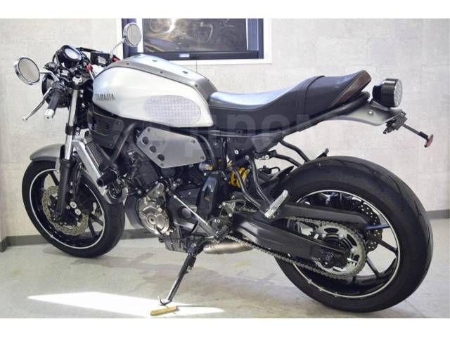 Yamaha XSR700. , ,  .     