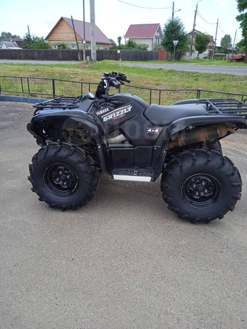 Yamaha Grizzly. ,  \,   