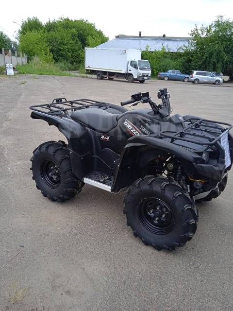 Yamaha Grizzly. ,  \,   