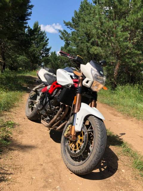 Stels 600 Benelli стритфайтер