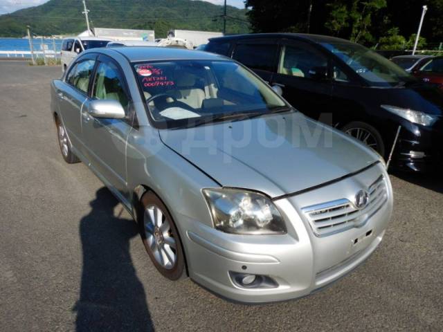 Toyota avensis azt251