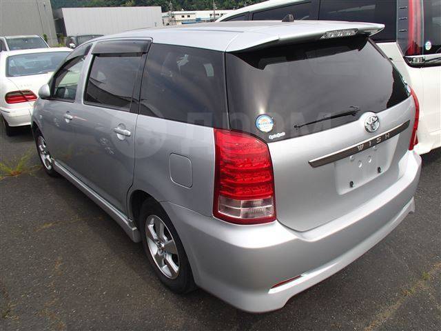 Toyota Wish 1f7