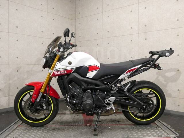 Yamaha MT-09. 850. ., , ,  .     