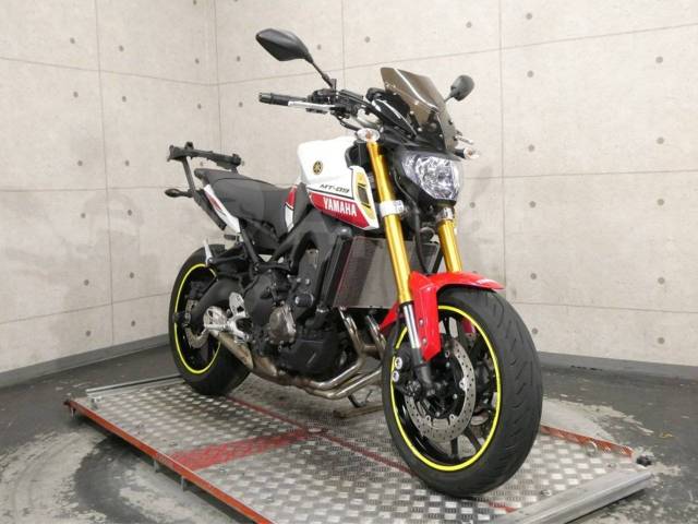 Yamaha MT-09. 850. ., , ,  .     