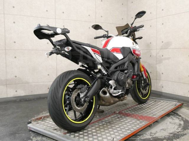 Yamaha MT-09. 850. ., , ,  .     