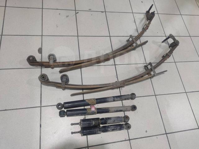 Рессоры тойота такома. Рессоры задняя хайлюкс. Рессоры задняя хайлюкс. Рессоры задние тойота хайлюкс 2016. St482100k230.