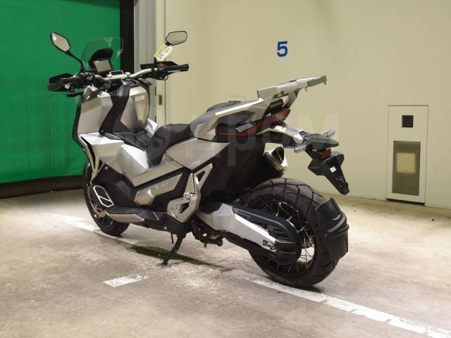 Honda X-ADV. , ,  .     