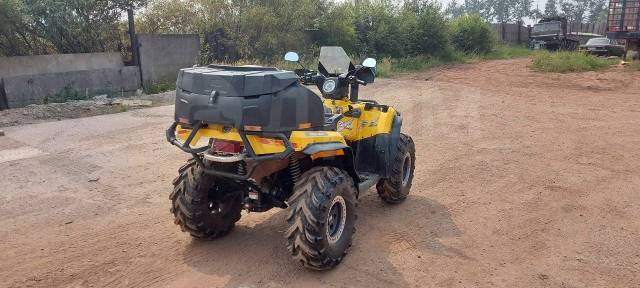 BRP Can-Am Outlander Max 400. ,  \,   