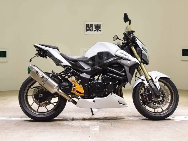 Suzuki GSR 750. 750. ., , ,  .     