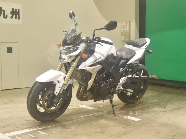 Suzuki GSR 750. 750. ., , ,  .     