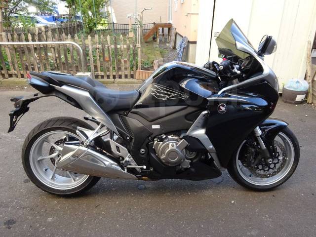 Honda VFR 1200F. 1 200. ., , ,  .     