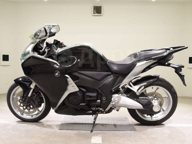 Honda VFR 1200F. 1 200. ., , ,  .     