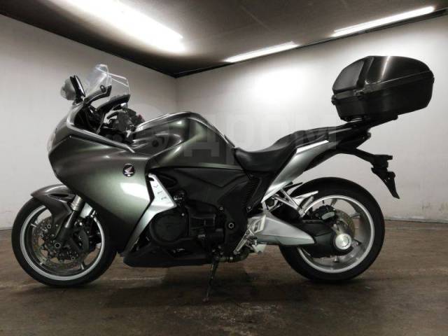 Honda VFR 1200F. 1 200. ., , ,  .     