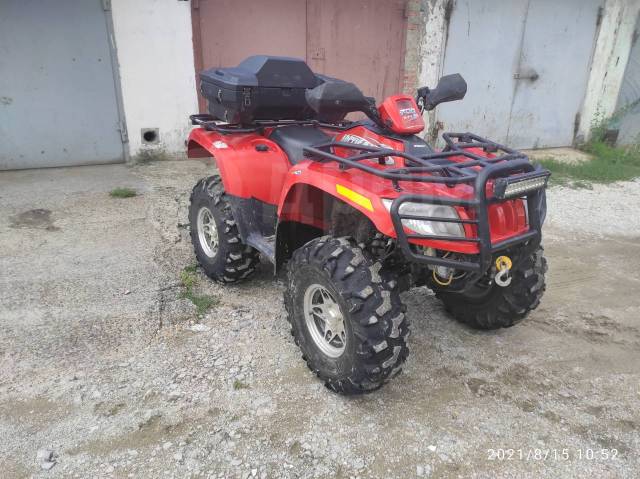 Arctic Cat 700. ,  \,   