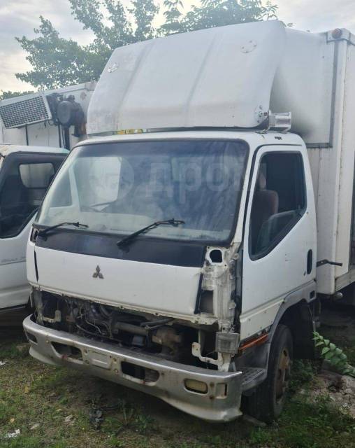 Каркас кабин евро 3 показать на авито. Продам кабину mitsubishi canter от частных лиц. Мицубиси кантер ветровики. Кабина на митсубиси кантер. Кабина на митсубиси кантер.