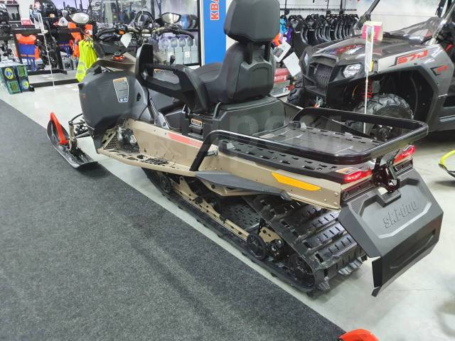 Turbo vip. Ski-Doo Expedition se 900 Ace Turbo. BRP Expedition 900ace se 2015. Expedition se 900 Ace Turbo VIP. BRP Expedition 900 Ace Turbo кофр.