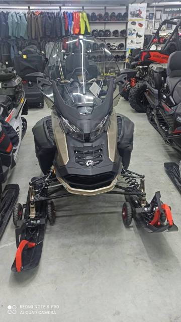 BRP Ski-Doo Expedition. ,  ,  .     