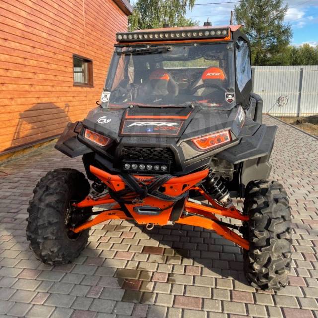 Polaris RZR XP 1000 EPS. ,  \,   