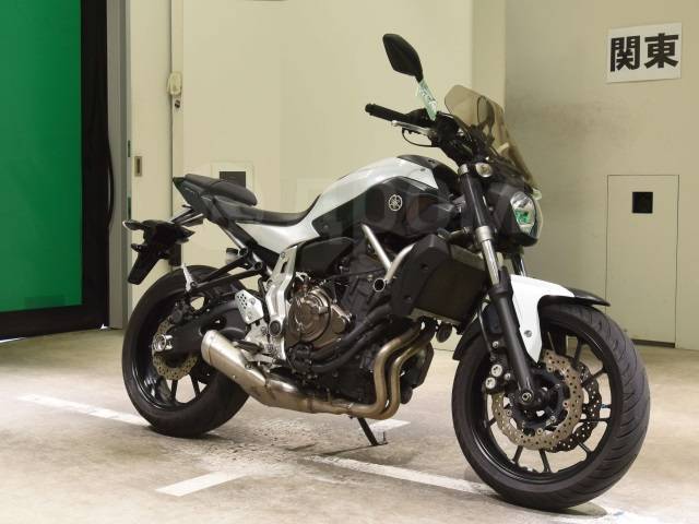 Yamaha MT-07. 700. ., , ,  .     