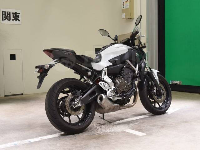 Yamaha MT-07. 700. ., , ,  .     