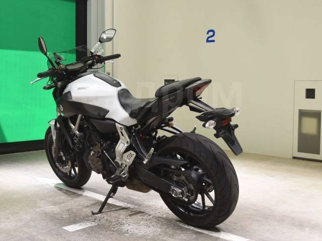 Yamaha MT-07. 700. ., , ,  .     