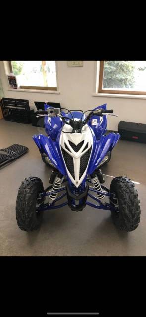 Yamaha YFM 700R. ,  \,   