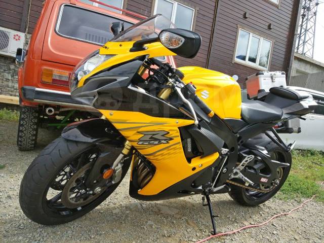 Suzuki GSX-R 750. 750. ., , ,  .     