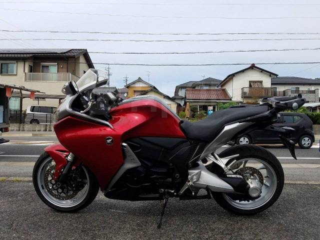 Honda VFR 1200F. 1 200. ., , ,  .     