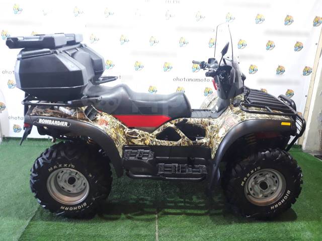 BRP Can-Am Outlander Max 650 XT. ,  \,   