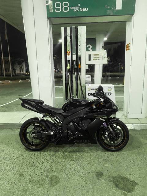 Yamaha R1. 1 000. ., , ,   