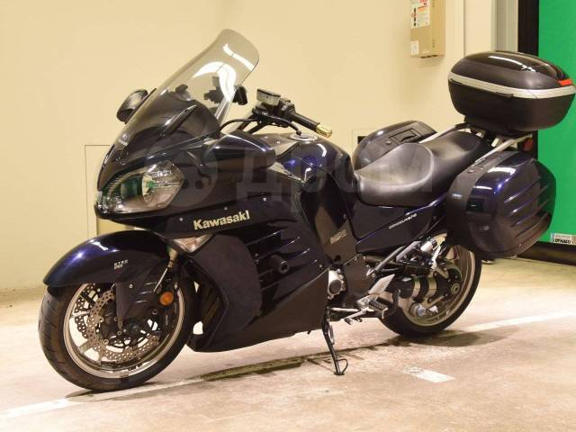 Kawasaki 1400GTR. 1 400. ., , ,  .     