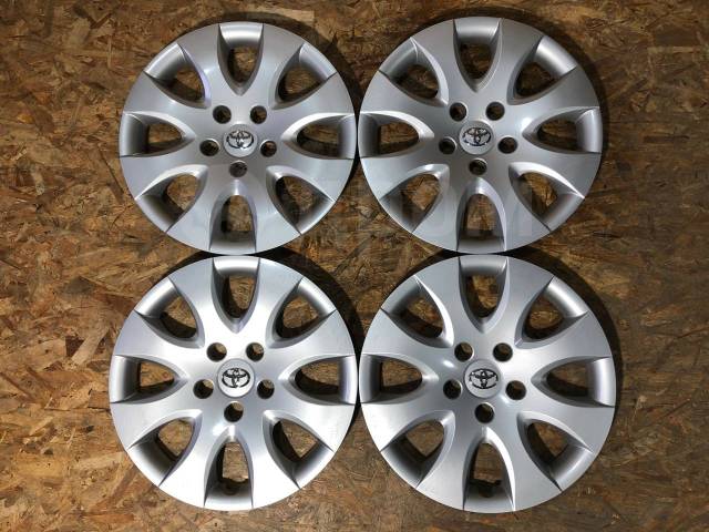 Колпаки R16 Toyota, 16", 1 шт, 4 шт, б/у, в наличии. Цена: 2 500₽ в ...
