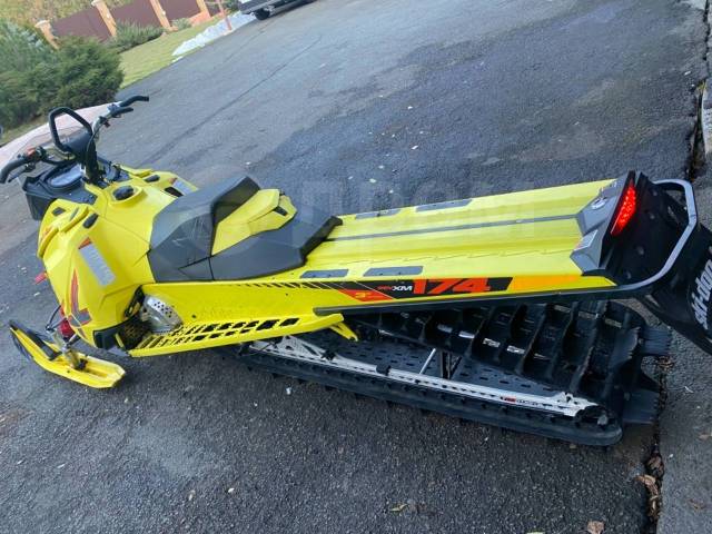 BRP Ski-Doo Summit X T3. ,  ,   