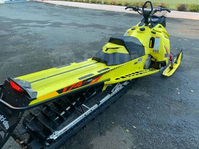 BRP Ski-Doo Summit X T3. ,  ,   