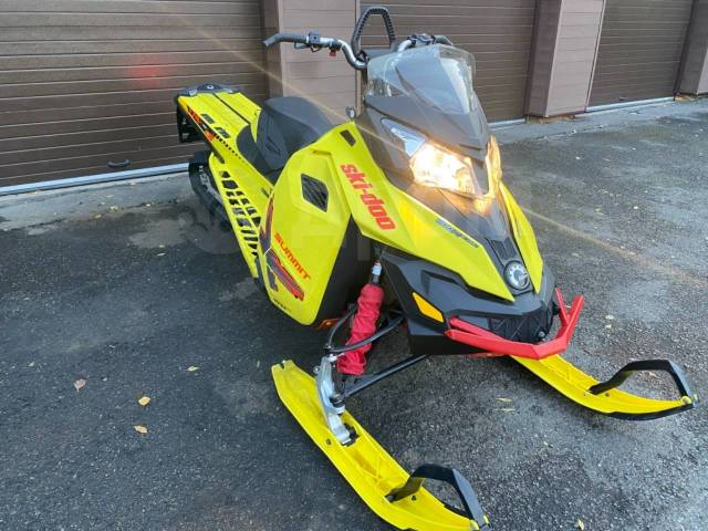 BRP Ski-Doo Summit X T3. ,  ,   