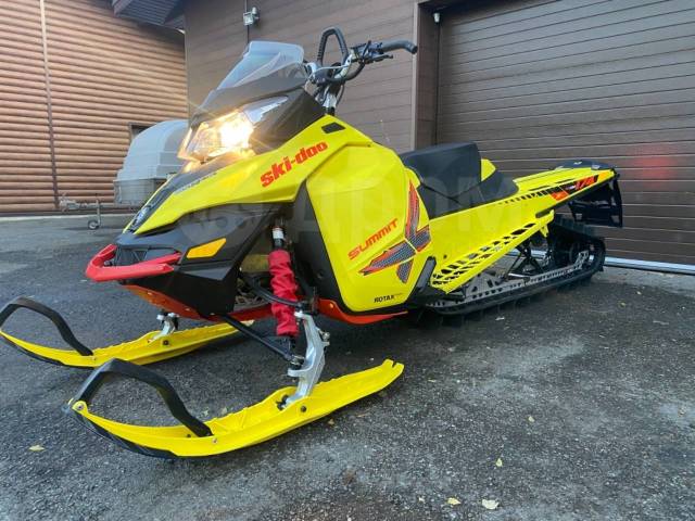 BRP Ski-Doo Summit X T3. ,  ,   