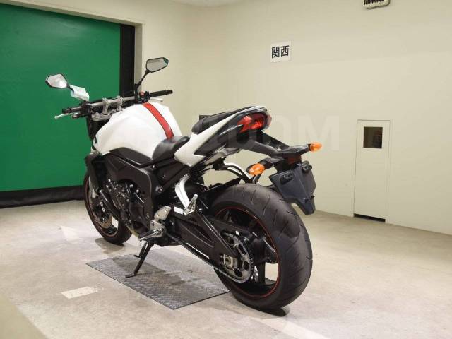 Yamaha FZ1-N. 1 000. ., , ,  .     