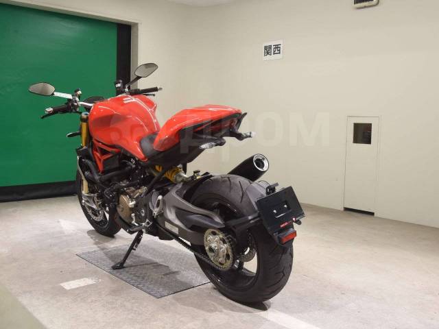 Ducati Monster 1200 S. 1 200. ., , ,  .     