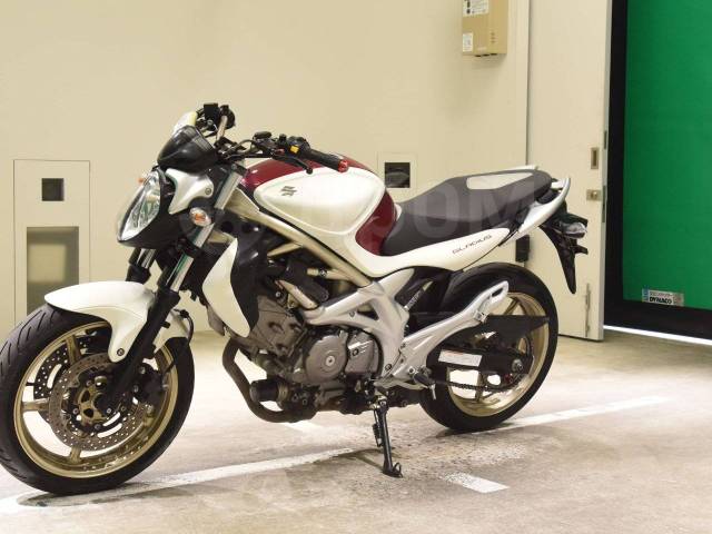 Suzuki SFV 650 Gladius. 650. ., , ,  .     