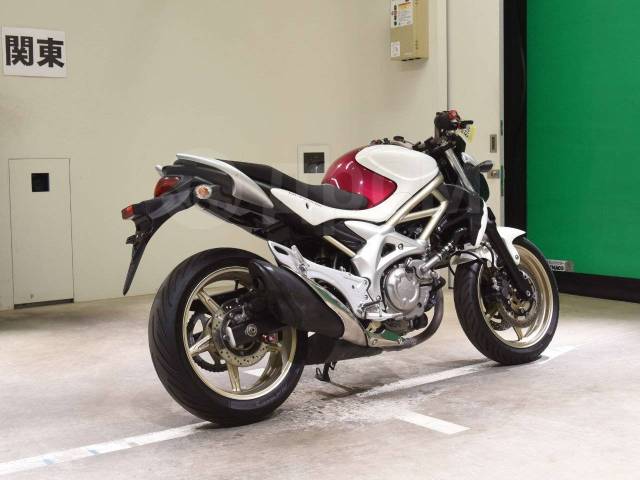 Suzuki SFV 650 Gladius. 650. ., , ,  .     