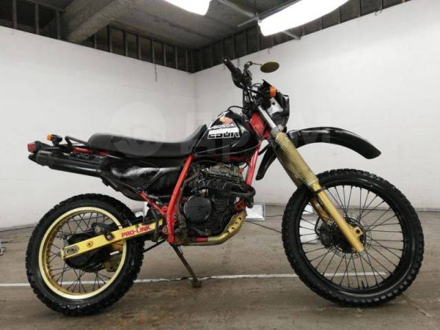 Motocikl Honda Xlr250r Md22 Md17e Xr250 1992 V Razbor Mototehnika Na Zapchasti Vo Vladivostoke