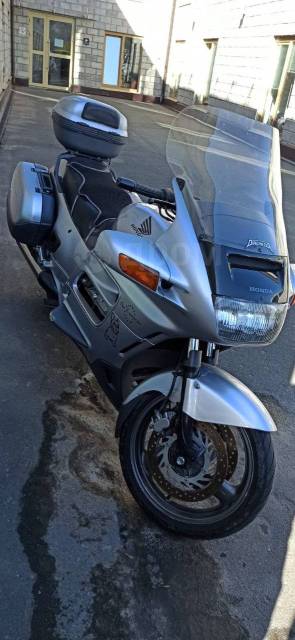 Honda ST 1100. 1 100. ., , ,   