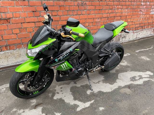 Kawasaki Z 1000 2011 1 000 . . 4