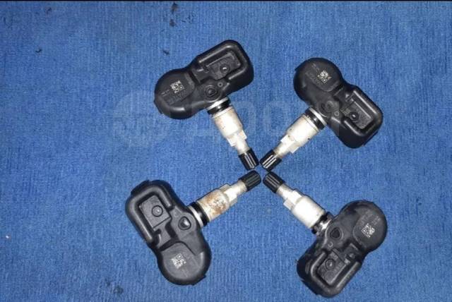 датчик давления шин land cruiser 200. датчики в шинах на тойота ленд крузер 200. антенна датчика давления колеса ленд крузер 200. датчик давления в колесах toyota land cruiser 200. датчик давления шин land cruiser 200.