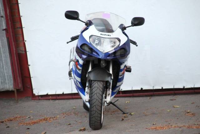 Suzuki GSX 750 Inazuma. 750. ., , ,   