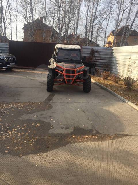 Polaris Ranger RZR. ,  \,   