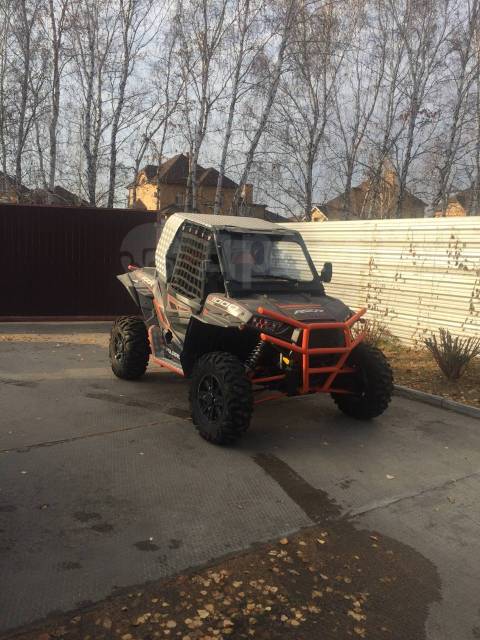 Polaris Ranger RZR. ,  \,   