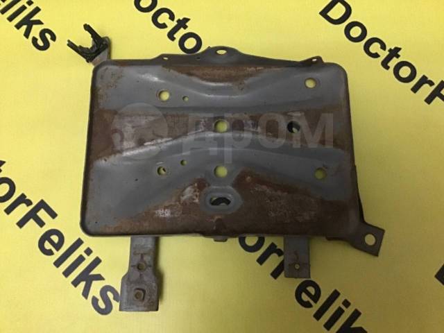 Купить Подставка под аккумулятор Nissan Cefiro A32 в Новосибирске по ...