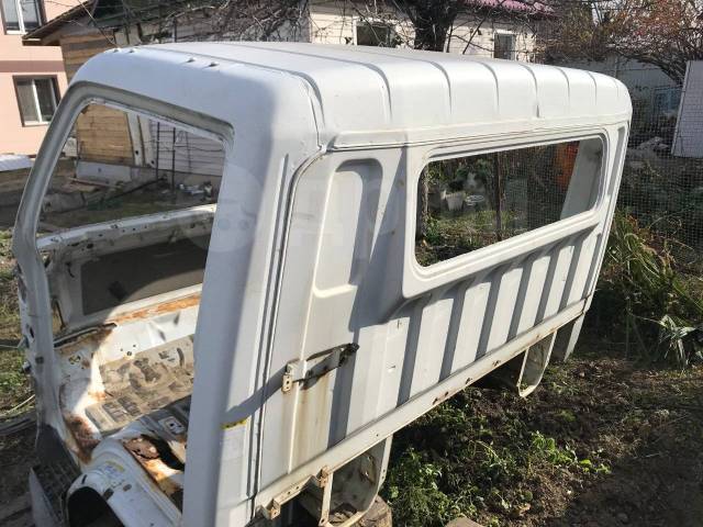 Кабину митсубиси кантер 24 вольт. Продам кабину mitsubishi canter от частных лиц. Кабина на митсубиси кантер. Кабина на митсубиси кантер. Кабина на митсубиси кантер.
